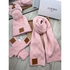 Loewe Caps Scarfs